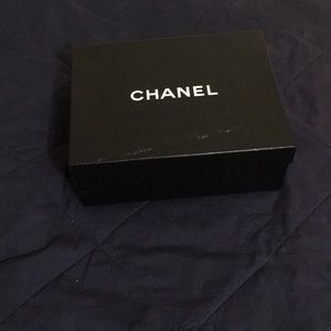 Channel Shoe Box